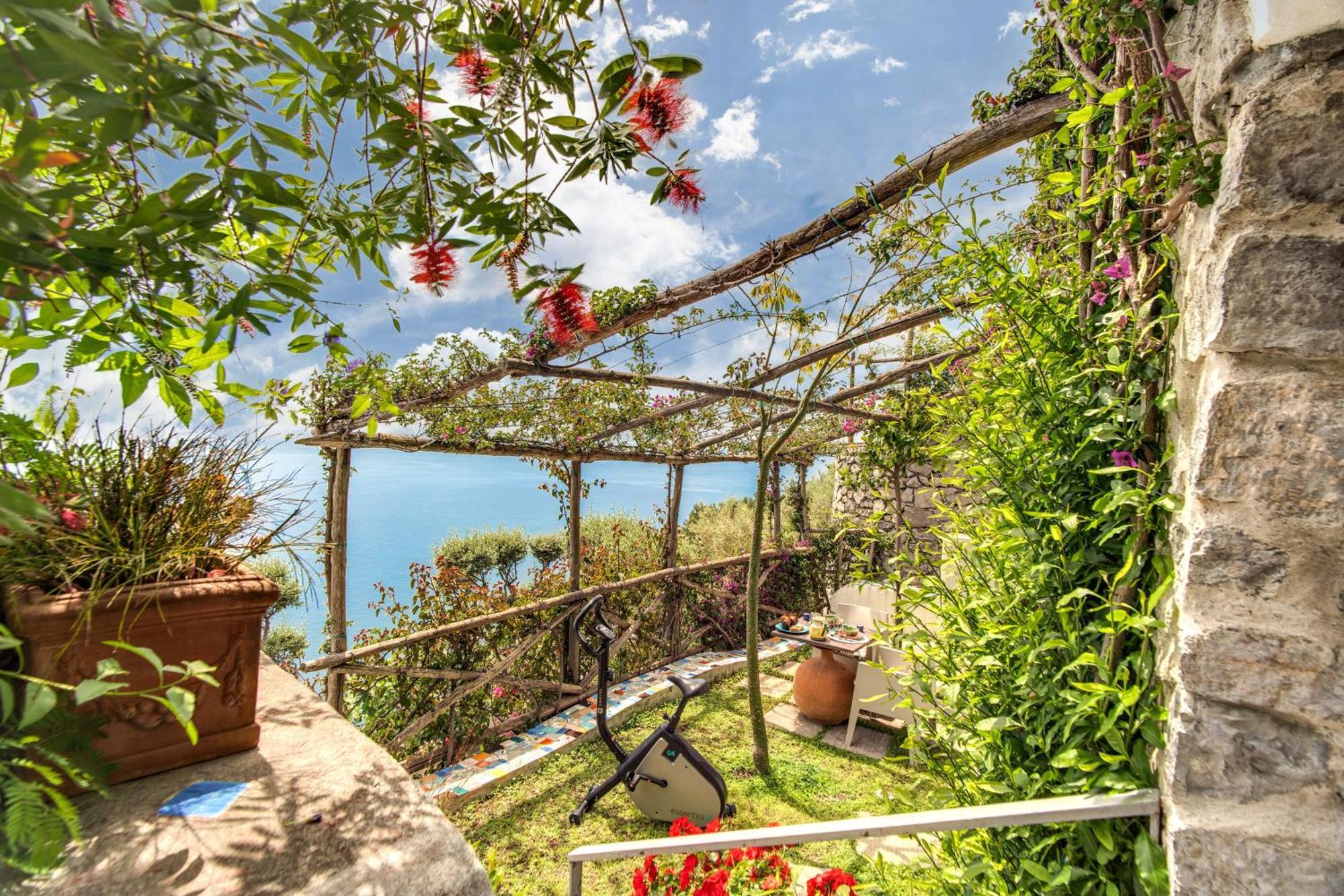 Villapositano Ponente Buitenkant foto