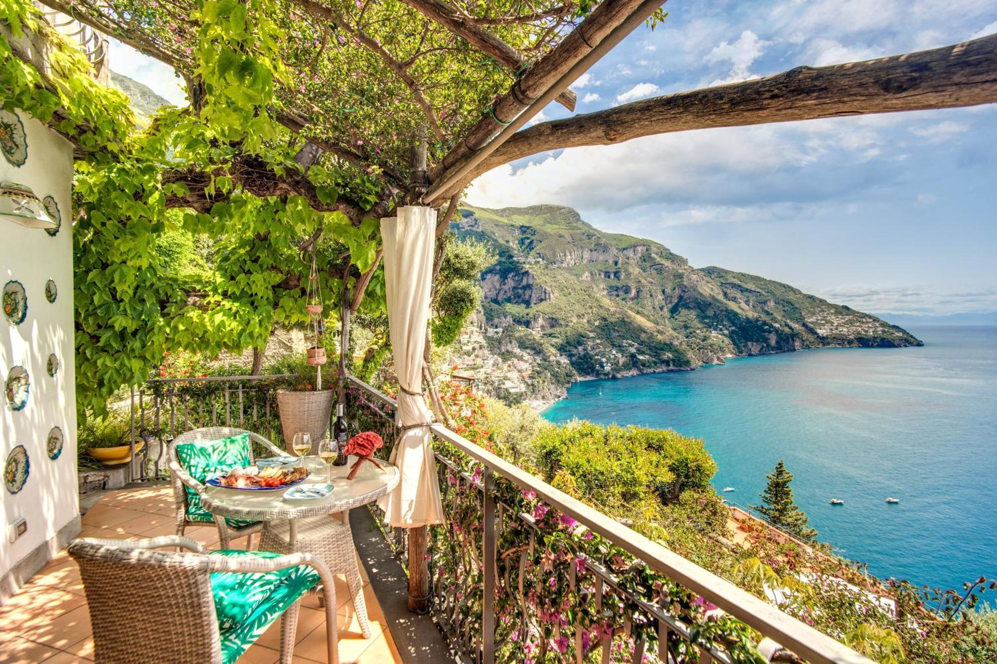 Villapositano Ponente Buitenkant foto